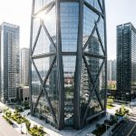 京东、字节豪掷近百亿拿地，互联网大厂为何集体“买买买”？