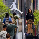 消失的中间地带：中国劳动力市场的“新二元结构”难题
